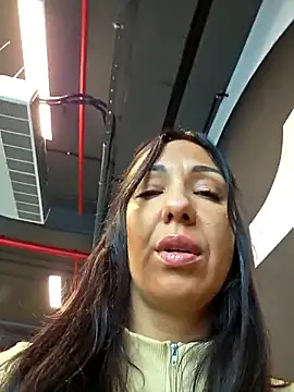 Snapshot of LeticiaWoods chatting on January 15, 2026, 10:40 am LeticiaWoods online show from January 15, 2026, 10:40 am