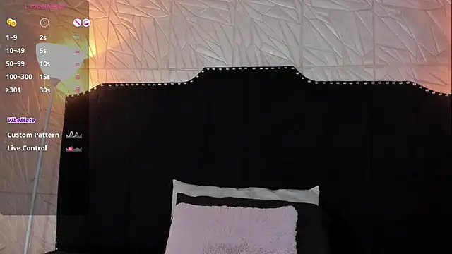 JennyRouse01 online show from November 27, 2025, 10:59 am