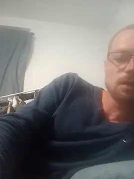 kgltintan online show from May 4, 2026, 10:01 pm