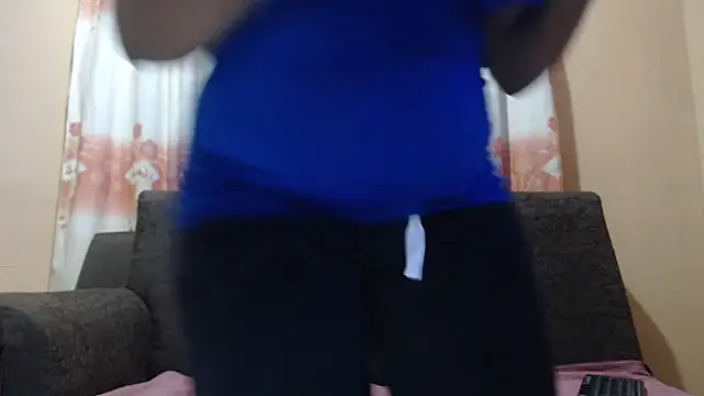 RoosePaarker online show from April 2, 2026, 6:31 am