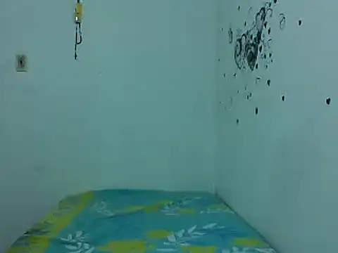 RoosePaarker online show from November 2, 2025, 1:32 am