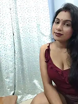 Snapshot of Queen_Dolly chatting on July 22, 2026, 5:26 pm Queen Dolly online show from July 22, 2026, 5:26 pm