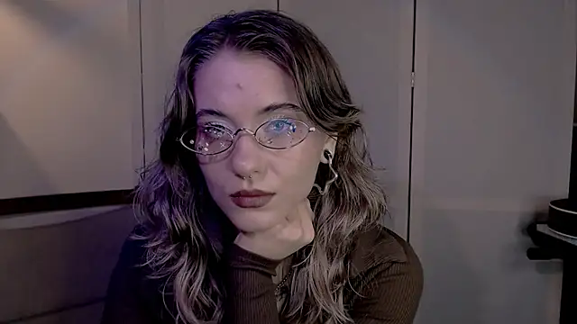 Snapshot of risha_laas chatting on December 5, 2024, 4:06 pm risha laas online show from December 5, 2024, 4:06 pm