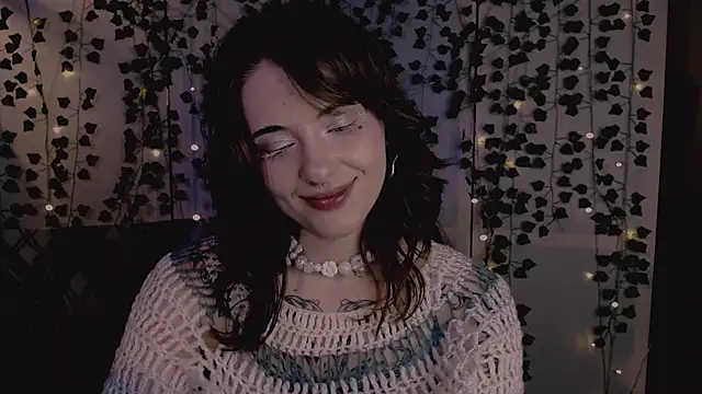 Snapshot of risha_laas chatting on November 20, 2025, 8:09 pm risha laas online show from November 20, 2025, 8:09 pm