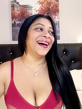 Lashmy111 online show from December 4, 2025, 12:20 am