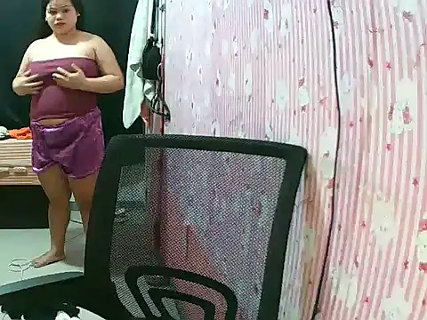 Snapshot of shaira4u chatting on February 26, 2026, 6:02 am shaira4u online show from February 26, 2026, 6:02 am