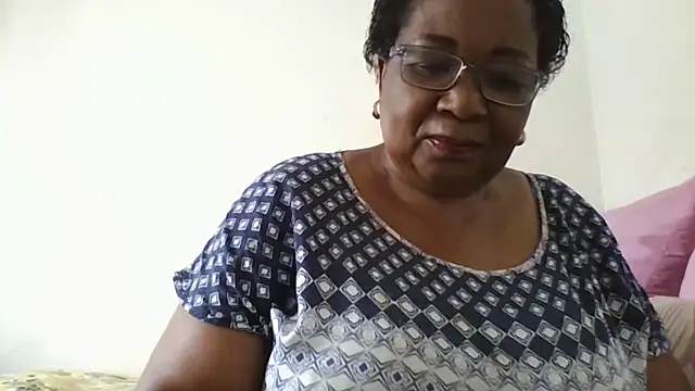 Snapshot of KinkyRicoSaisyours chatting on April 15, 2026, 6:30 am KinkyRicoSaisyours online show from April 15, 2026, 6:30 am