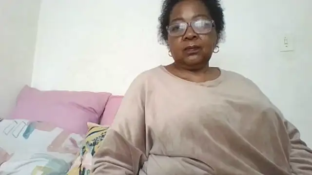 KinkyRicoSaisyours online show from June 14, 2026, 7:09 am