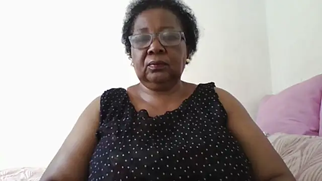 Snapshot of KinkyRicoSaisyours chatting on March 20, 2026, 2:07 pm KinkyRicoSaisyours online show from March 20, 2026, 2:07 pm
