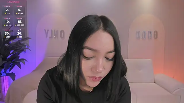 Snapshot of RossieRhoades chatting on September 22, 2025, 7:09 pm RossieRhoades online show from September 22, 2025, 7:09 pm