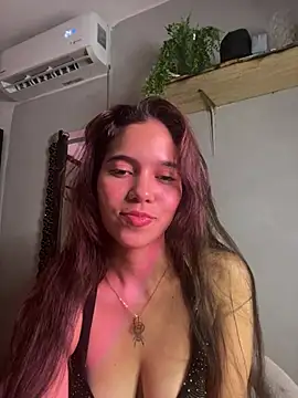 Snapshot of Sallye_ chatting on April 17, 2026, 4:26 am Sallye online show from April 17, 2026, 4:26 am