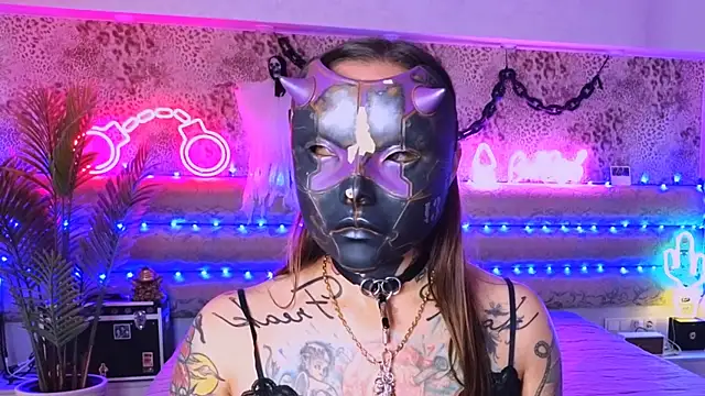 Snapshot of Cool_Freak_ chatting on October 27, 2025, 10:27 am Cool Freak online show from October 27, 2025, 10:27 am