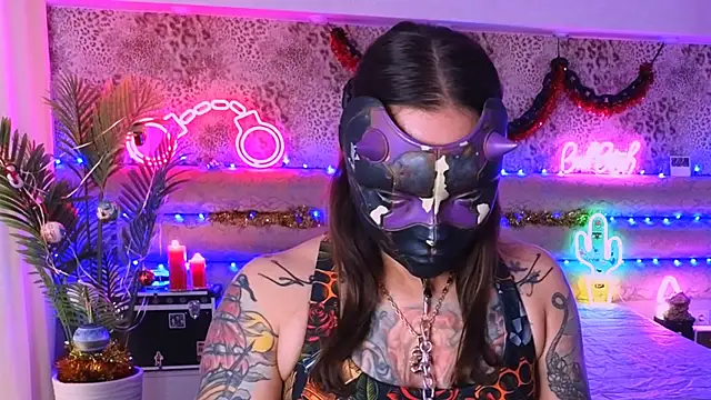 Snapshot of Cool_Freak_ chatting on November 9, 2025, 10:41 am Cool Freak online show from November 9, 2025, 10:41 am