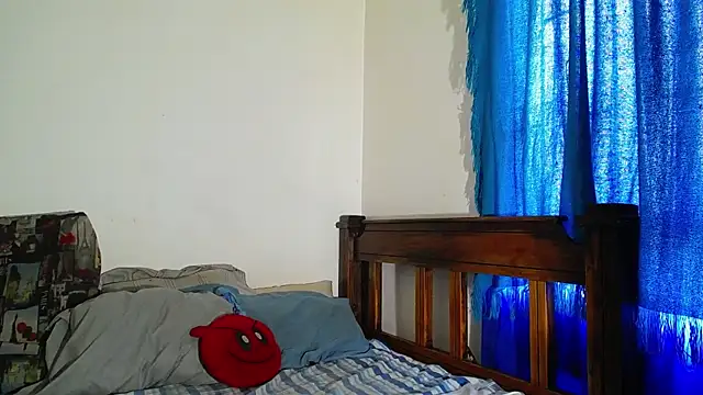 Snapshot of Twink_Temptation chatting on June 17, 2026, 3:33 pm Twink Temptation online show from June 17, 2026, 3:33 pm