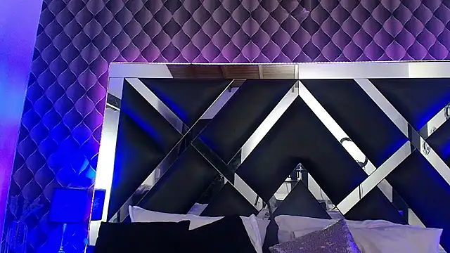 Snapshot of victoriaa_lee_ chatting on November 8, 2025, 8:45 pm victoriaa lee online show from November 8, 2025, 8:45 pm