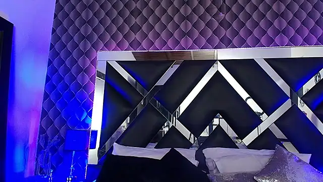 Snapshot of victoriaa_lee_ chatting on November 24, 2025, 7:14 pm victoriaa lee online show from November 24, 2025, 7:14 pm