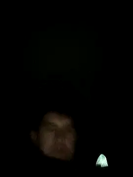 Snapshot of bobur4002 chatting on December 15, 2025, 3:40 pm bobur4002 online show from December 15, 2025, 3:40 pm