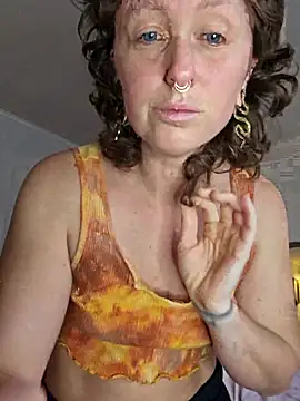 Snapshot of mossy_kiss chatting on January 11, 2026, 3:41 pm mossy kiss online show from January 11, 2026, 3:41 pm