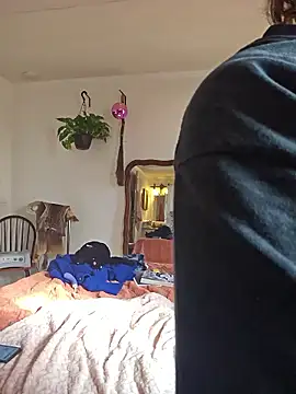 Snapshot of mossy_kiss chatting on November 17, 2025, 7:29 pm mossy kiss online show from November 17, 2025, 7:29 pm