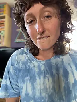 Snapshot of mossy_kiss chatting on March 9, 2026, 4:10 pm mossy kiss online show from March 9, 2026, 4:10 pm