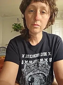 Snapshot of mossy_kiss chatting on February 13, 2026, 8:09 pm mossy kiss online show from February 13, 2026, 8:09 pm