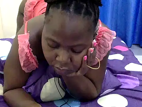 10sexymelo69  online show from December 5, 2025, 7:45 pm