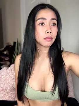 JazzieXo online show from April 13, 2026, 9:08 pm