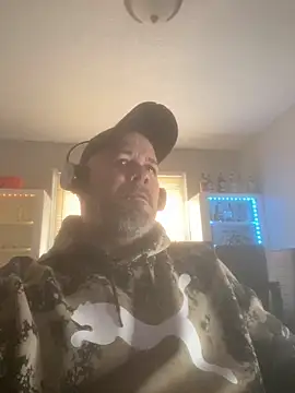 Cristian-Brayan online show from February 23, 2025, 6:12 pm