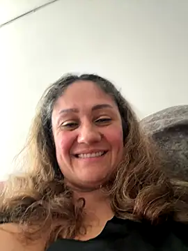 Snapshot of gabiTetas chatting on October 30, 2025, 8:17 pm gabiTetas online show from October 30, 2025, 8:17 pm