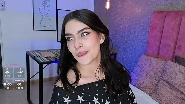 Alexa Thaylor  online show from March 23, 2026, 8:41 pm