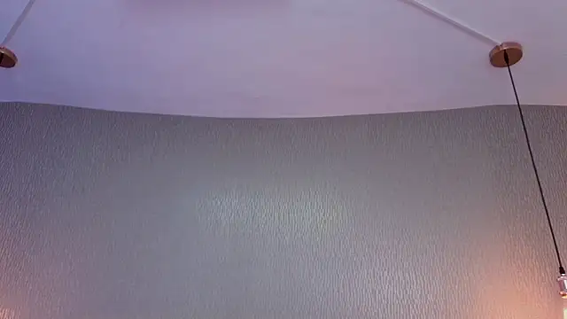 Alexa Thaylor  online show from February 16, 2026, 8:40 pm