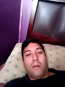 Snapshot of Go1047400 chatting on September 21, 2025, 3:17 pm Go1047400 online show from September 21, 2025, 3:17 pm