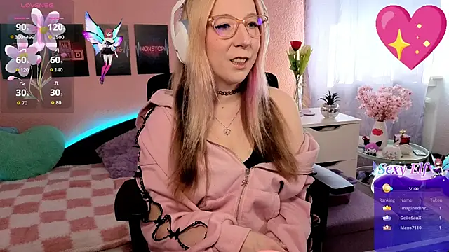 Snapshot of JustKerry chatting on March 3, 2026, 9:16 am JustKerry online show from March 3, 2026, 9:16 am