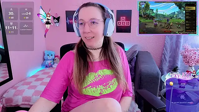 Snapshot of JustKerry chatting on April 8, 2026, 8:38 am JustKerry online show from April 8, 2026, 8:38 am