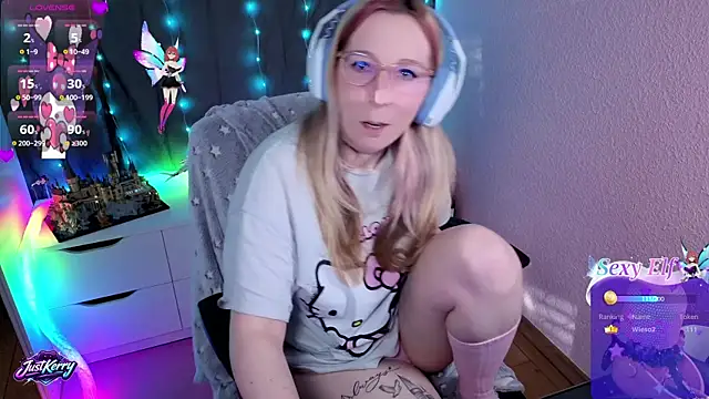 Snapshot of JustKerry chatting on January 7, 2026, 9:58 am JustKerry online show from January 7, 2026, 9:58 am