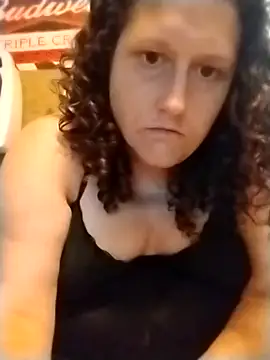 Snapshot of MissMagicMushroom chatting on September 18, 2025, 2:09 pm MissMagicMushroom online show from September 18, 2025, 2:09 pm