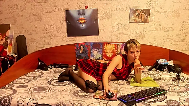 Snapshot of KagamiTayga chatting on October 4, 2025, 2:24 am KagamiTayga online show from October 4, 2025, 2:24 am