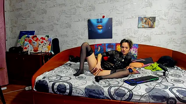 Snapshot of KagamiTayga chatting on November 25, 2025, 2:34 am KagamiTayga online show from November 25, 2025, 2:34 am