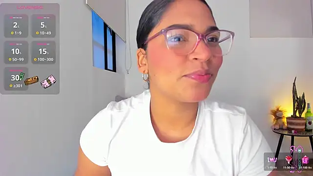 Snapshot of iriss_25 chatting on February 2, 2026, 11:09 am iriss 25 online show from February 2, 2026, 11:09 am