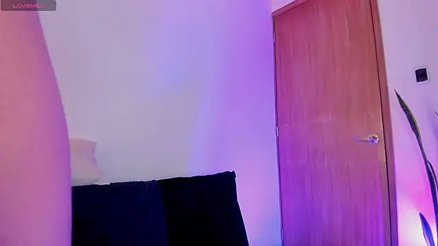 iriss 25 online show from November 12, 2025, 12:31 pm