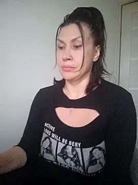 Snapshot of ROXOLANAA_SEXY chatting on May 12, 2026, 5:19 pm ROXOLANAA SEXY online show from May 12, 2026, 5:19 pm