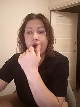 Snapshot of ROXOLANAA_SEXY chatting on November 24, 2025, 8:53 pm ROXOLANAA SEXY online show from November 24, 2025, 8:53 pm