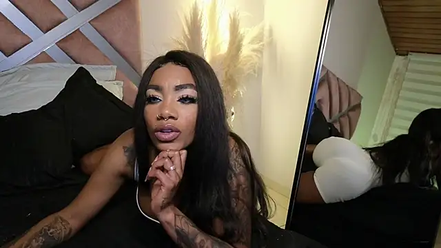 emely brandon online show from January 25, 2025, 3:30 am