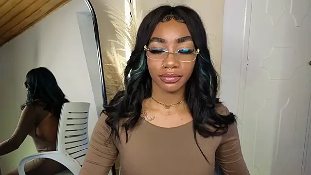 emely brandon online show from March 12, 2025, 4:46 pm