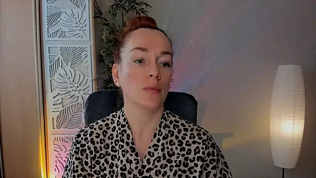 Snapshot of RebeccaMartinez chatting on March 19, 2026, 6:46 am RebeccaMartinez online show from March 19, 2026, 6:46 am