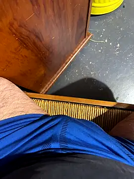 Snapshot of mattexhibe chatting on October 31, 2025, 9:43 pm mattexhibe online show from October 31, 2025, 9:43 pm