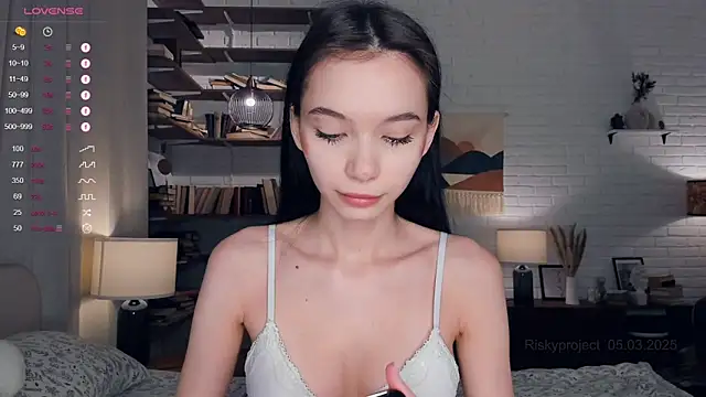 Snapshot of Riskyproject chatting on March 5, 2025, 7:05 am Riskyproject online show from March 5, 2025, 7:05 am