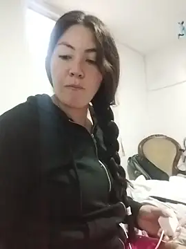 katha steele  online show from November 1, 2025, 10:53 am