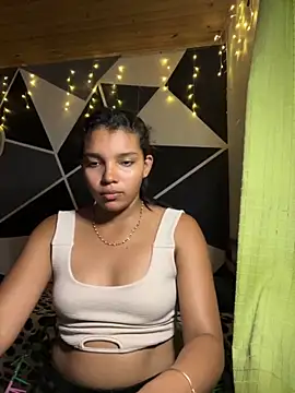 Snapshot of emilyharber chatting on September 15, 2025, 3:56 pm emilyharber online show from September 15, 2025, 3:56 pm