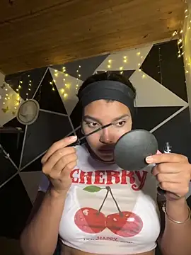 Snapshot of emilyharber chatting on October 5, 2025, 7:15 pm emilyharber online show from October 5, 2025, 7:15 pm